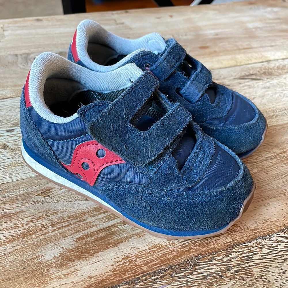 Toddler saucony jazz 6 wide